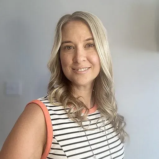 Photo of Dr. Marianne Trent